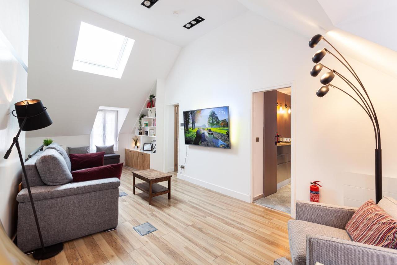 Suite Appart Place Versepuy Chantilly Exterior photo